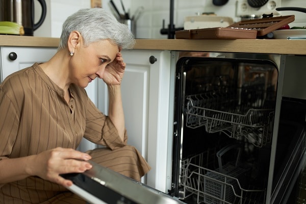 مشکلات رایج ماشین ظرفشویی ال جی